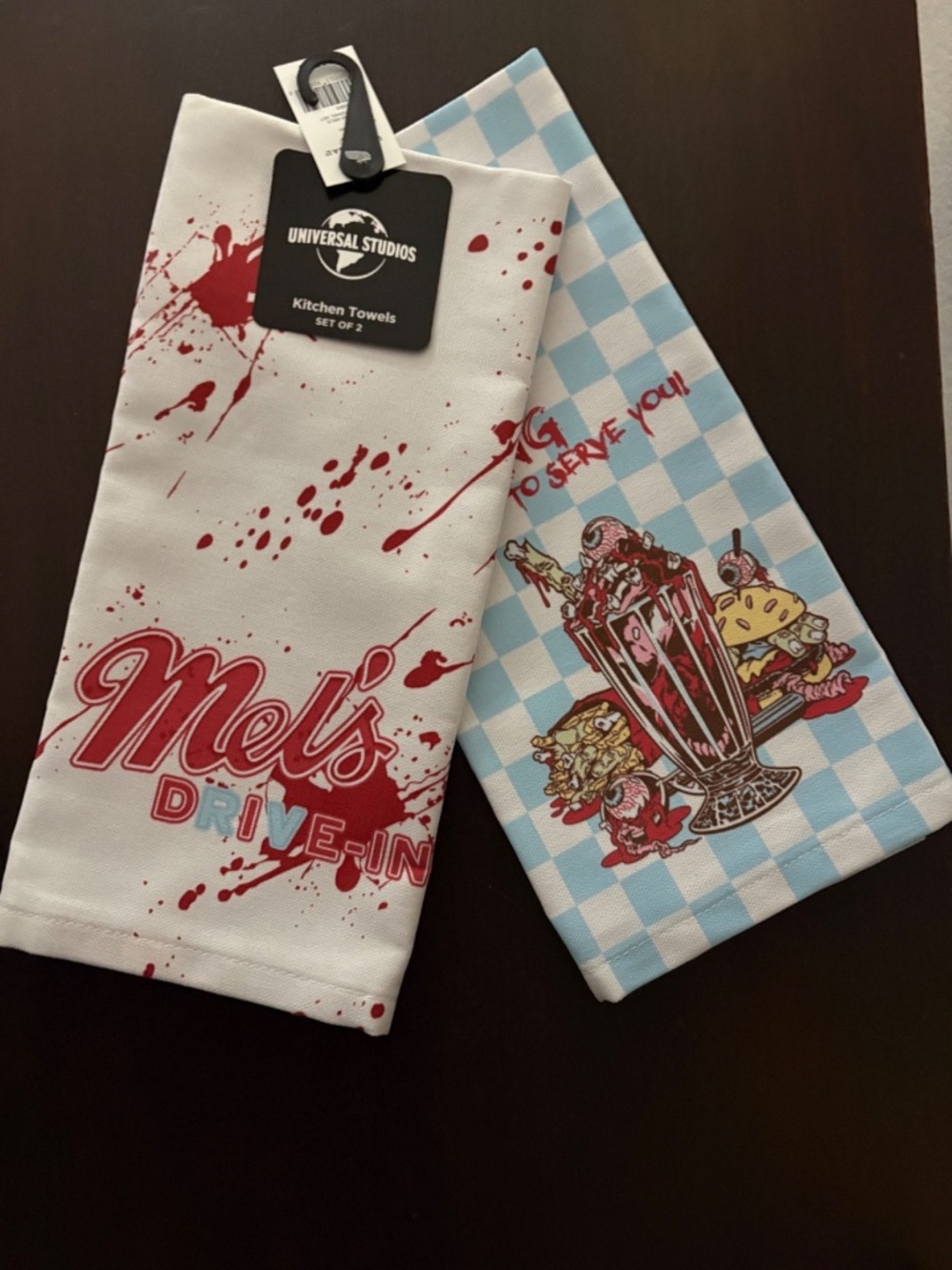 2025 Universal HHN Halloween Horror Nights Mel’s Die In Diner Kitchen Towel Set